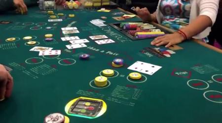Ultimate Texas Holdem im Casino